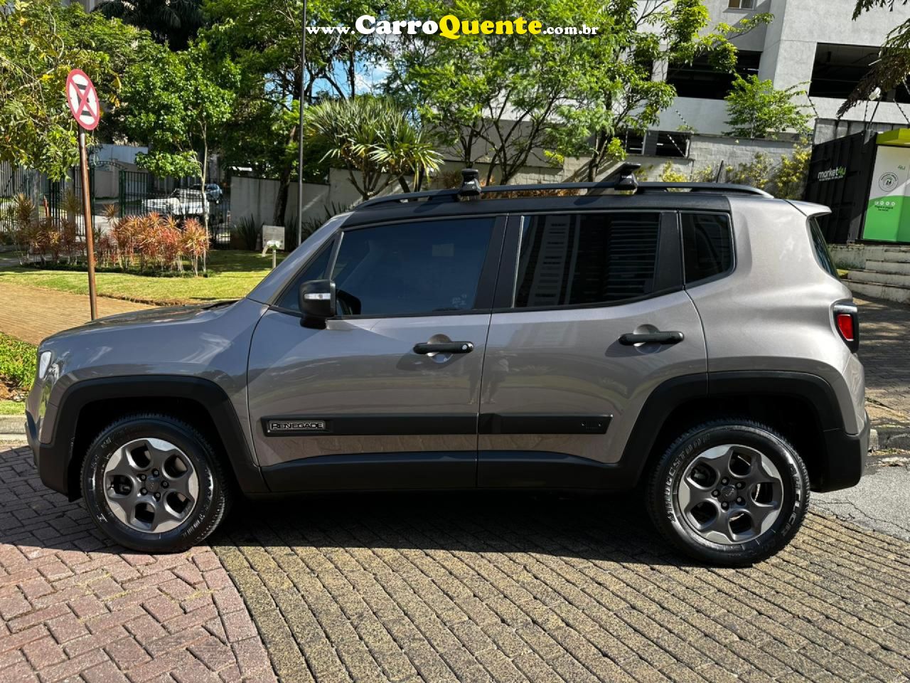 JEEP   RENEGADE1.8 4X2 FLEX 16V AUT.   CINZA 2021 1.8 FLEX - Loja