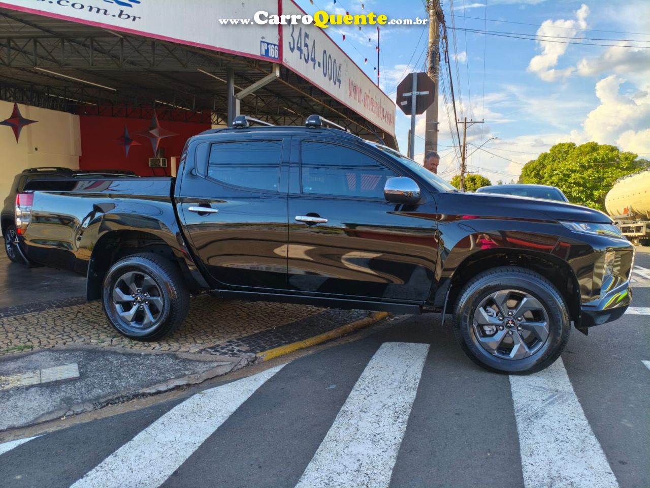 MITSUBISHI   L200 TRITON SPORT HPE 2.4 CD DIESEL AUT.   PRETO 2025 2.4 DIESEL - Loja
