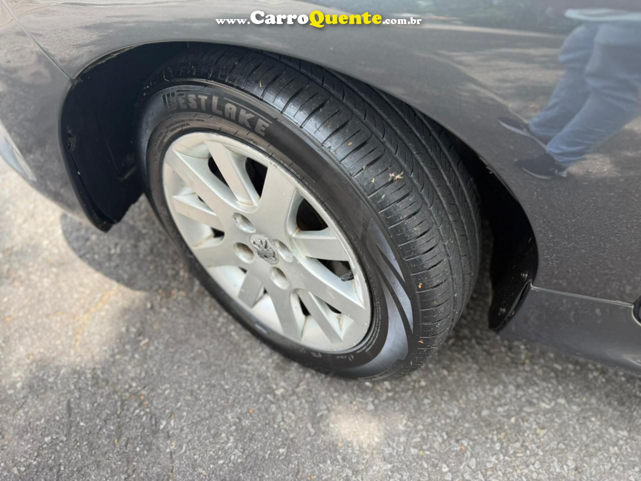 PEUGEOT   207 XS 1.6 FLEX 16V 5P AUT.   CINZA 2011 1.6 FLEX - Loja