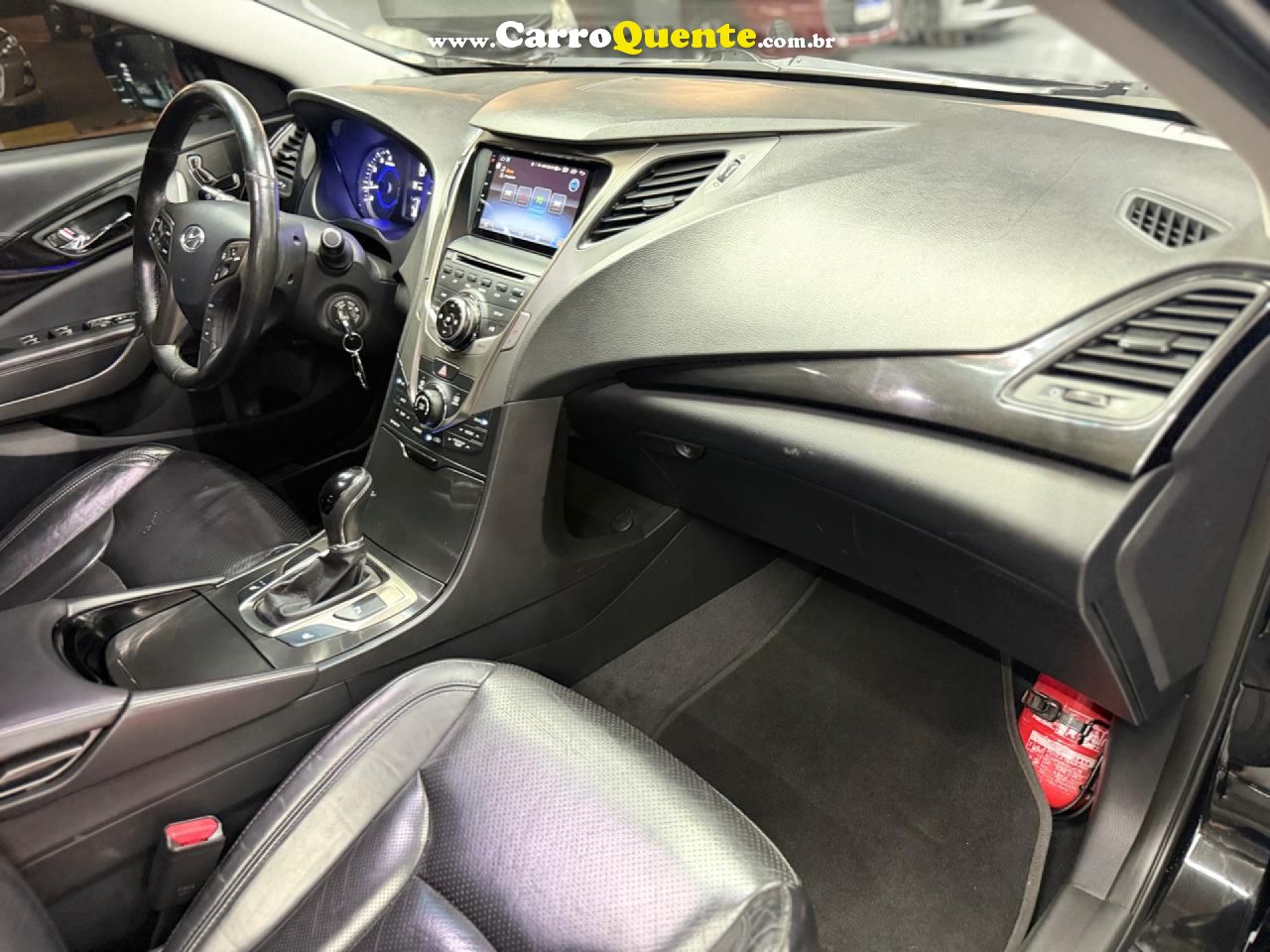 HYUNDAI   AZERA 3.0 V6 24V 4P AUT.   PRETO 2014 3.0 GASOLINA - Loja