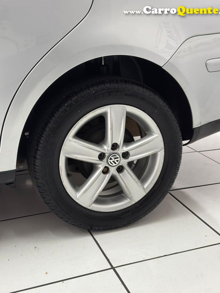 VOLKSWAGEN   POLO SED. COMFORT. 1.6 MI TOT. FLEX 8V   PRATA 2011 1.6 FLEX - Loja
