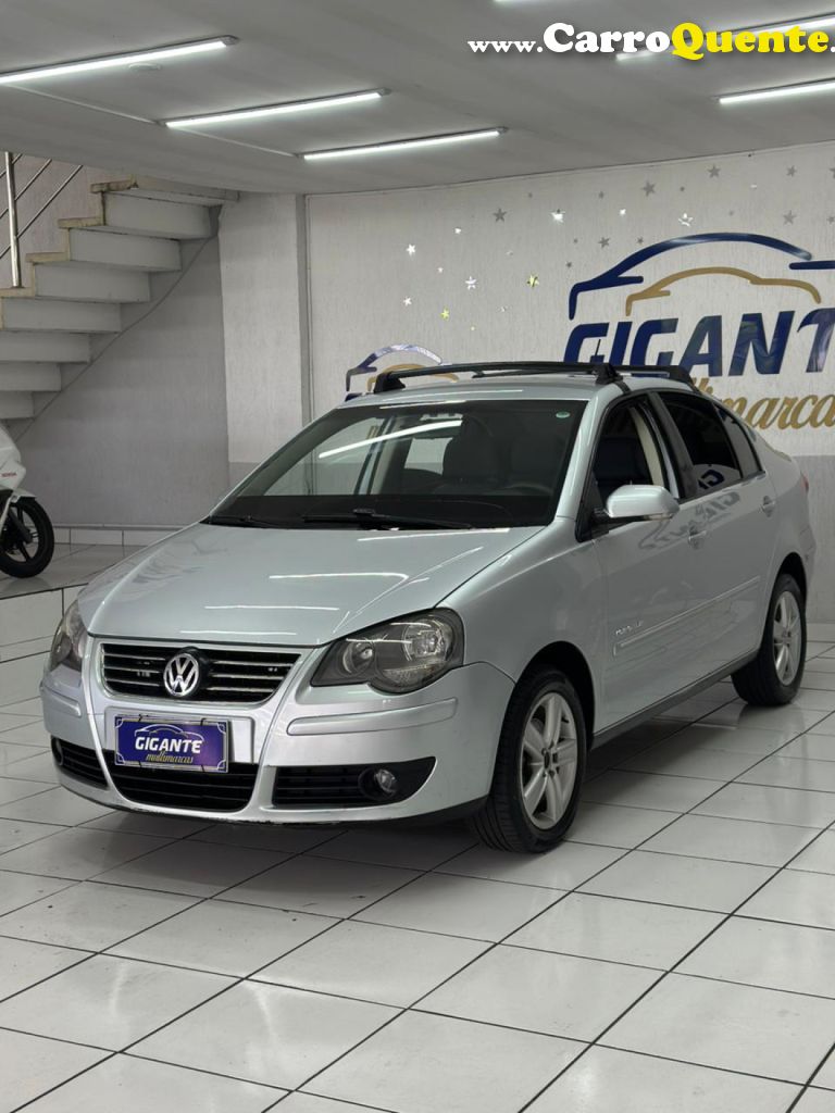 VOLKSWAGEN   POLO SED. COMFORT. 1.6 MI TOT. FLEX 8V   PRATA 2011 1.6 FLEX - Loja