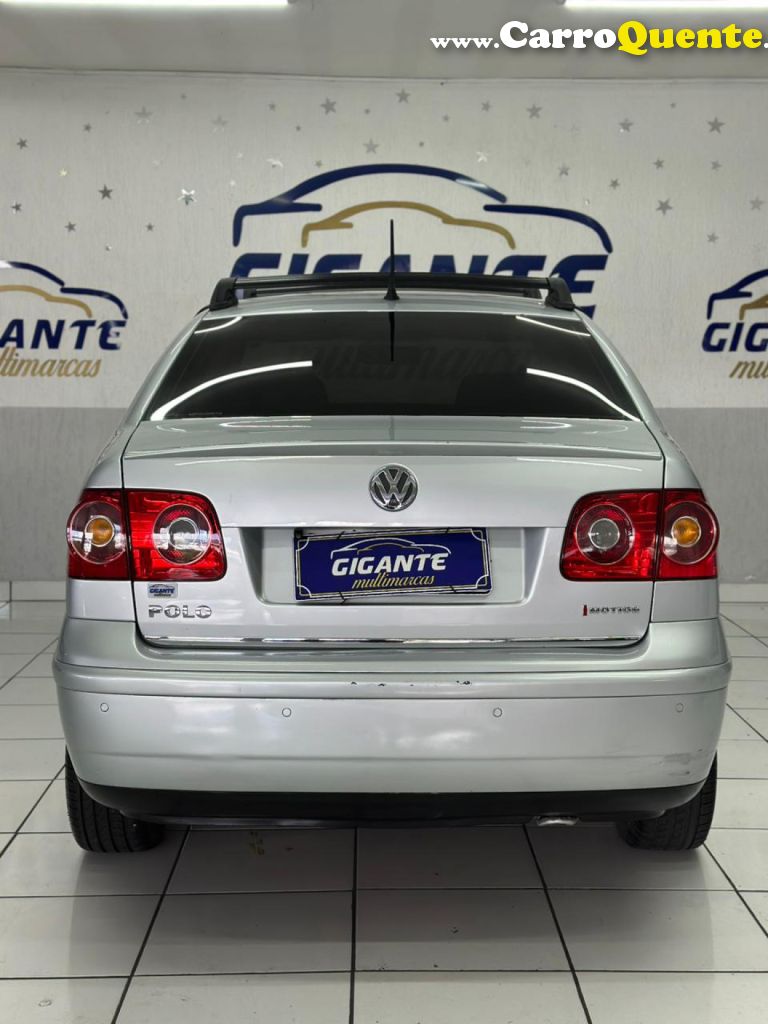 VOLKSWAGEN   POLO SED. COMFORT. 1.6 MI TOT. FLEX 8V   PRATA 2011 1.6 FLEX - Loja
