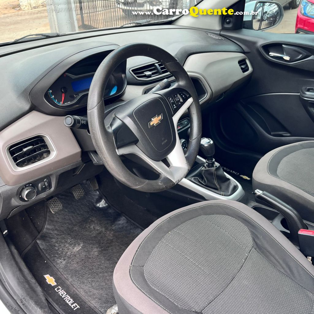 CHEVROLET   PRISMA SED. LT 1.4 8V FLEXPOWER 4P AUT.   BRANCO 2016 1.4 FLEX - Loja