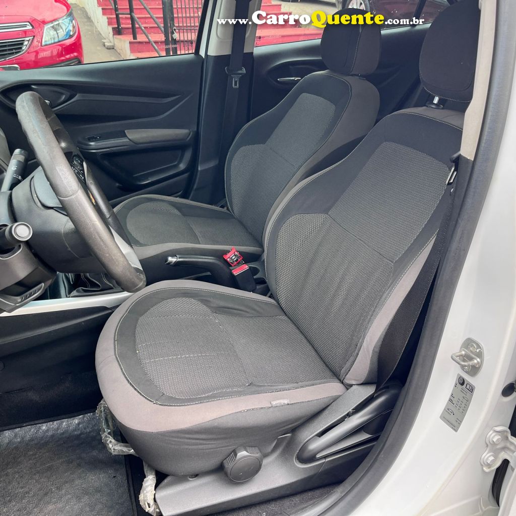 CHEVROLET   PRISMA SED. LT 1.4 8V FLEXPOWER 4P AUT.   BRANCO 2016 1.4 FLEX - Loja