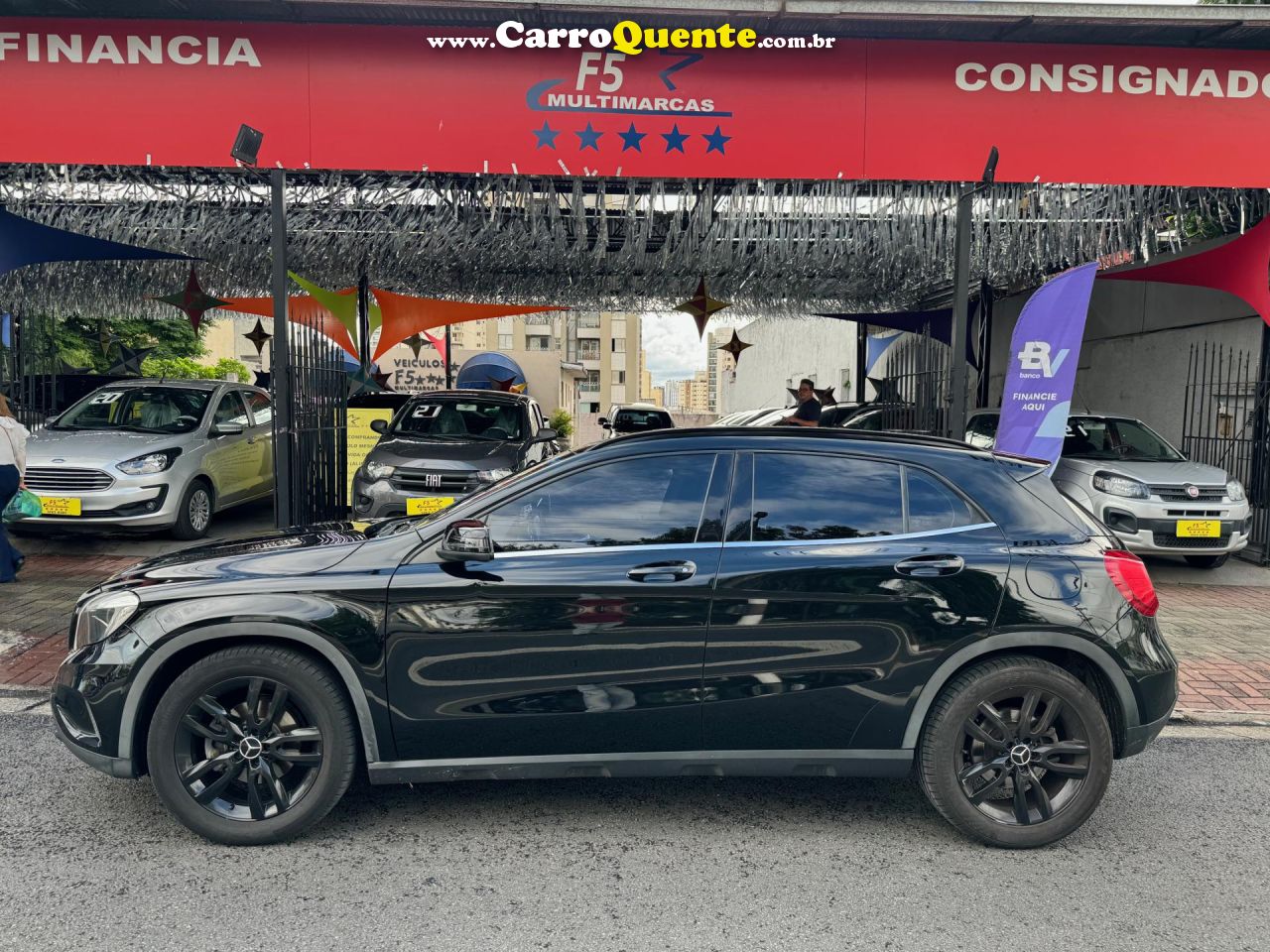 MERCEDES-BENZ   GLA 200 STYLE 1.6 TB 16VFLEX AUT.   PRETO 2015 1.6 FLEX - Loja