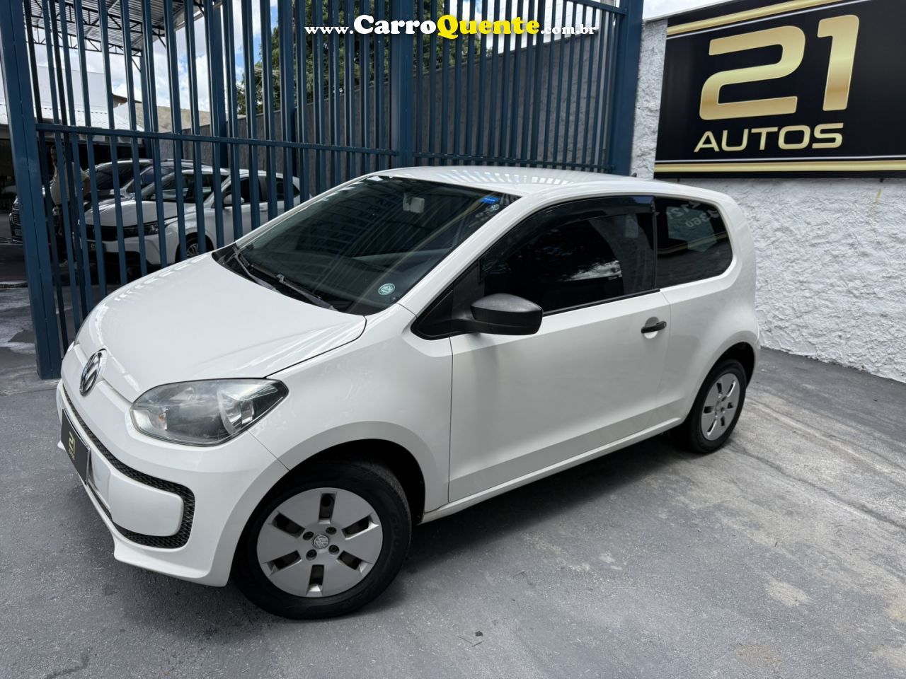 VOLKSWAGEN   UP! TAKE 1.0 T. FLEX 12V 3P   BRANCO 2017 1.0 FLEX - Loja
