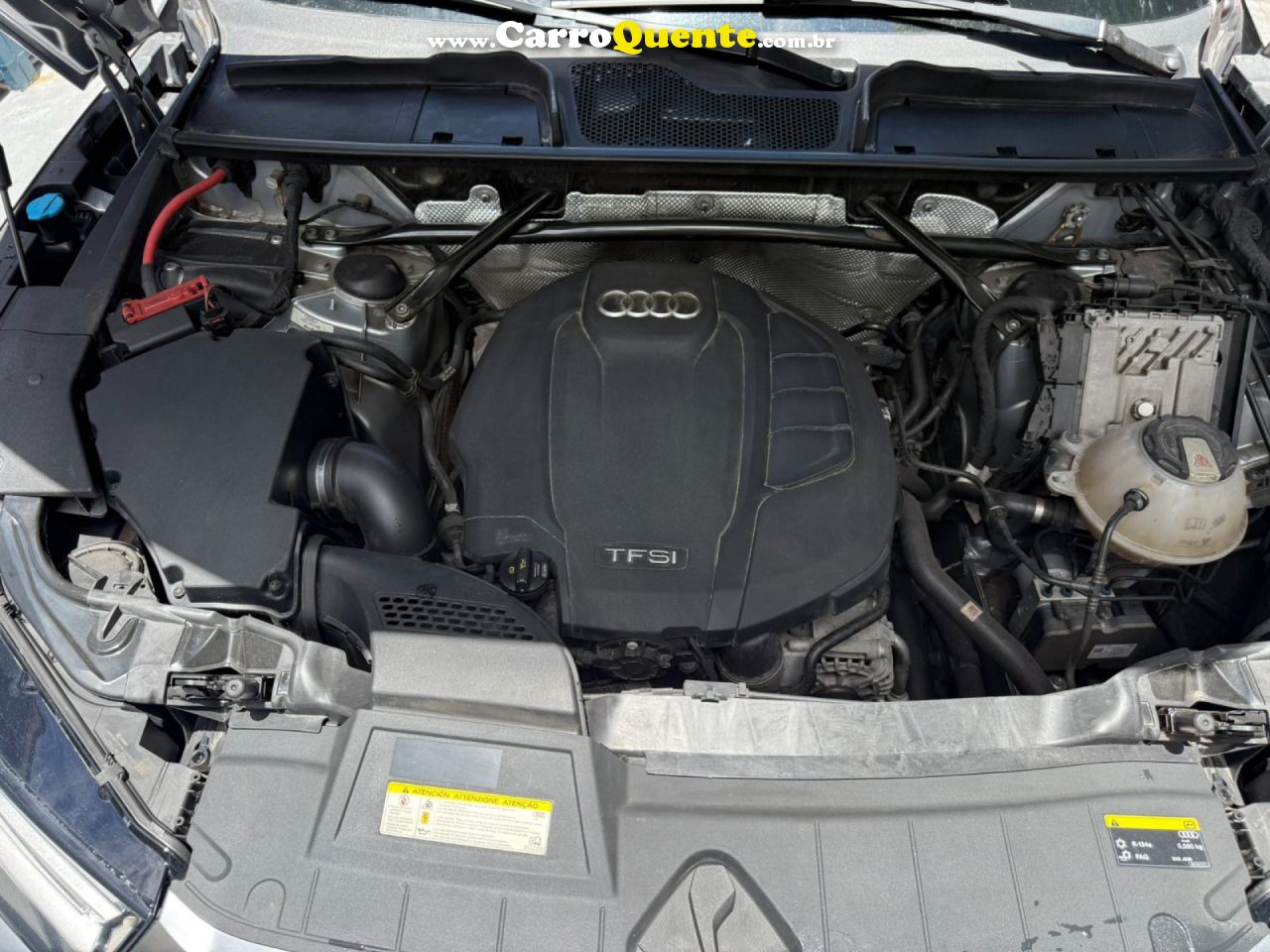 AUDI   Q5 AMBITION 2.0 TFSI QUATTRO S TRONIC   PRATA 2018 2.0 GASOLINA - Loja