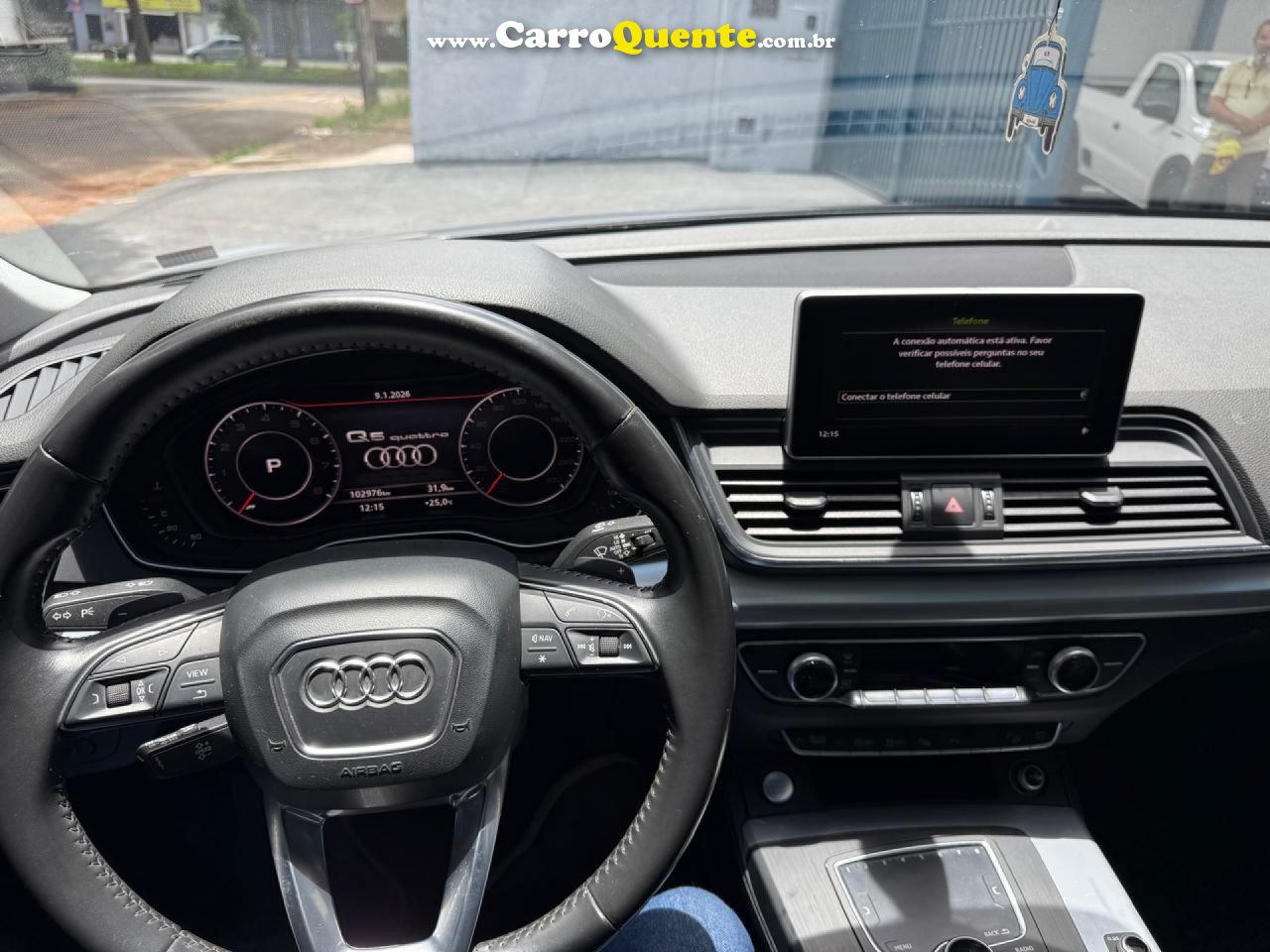 AUDI   Q5 AMBITION 2.0 TFSI QUATTRO S TRONIC   PRATA 2018 2.0 GASOLINA - Loja