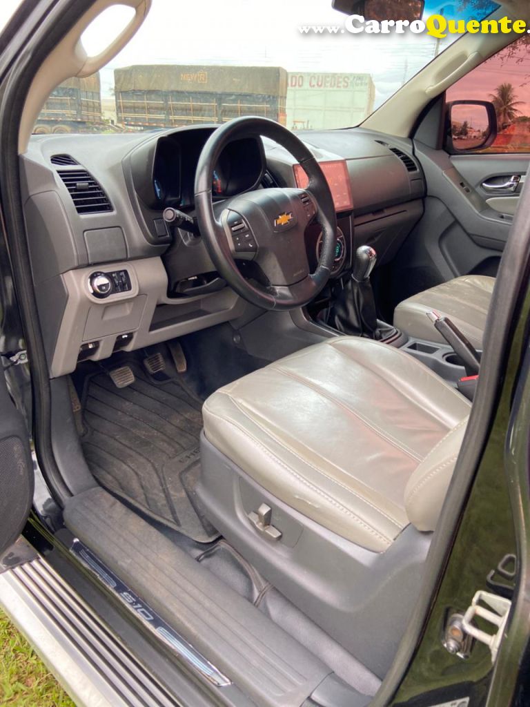 CHEVROLET   S10 PICK-UP LTZ 2.4 F.POWER 4X2 CD   PRETO 2013 2.4 FLEX - Loja
