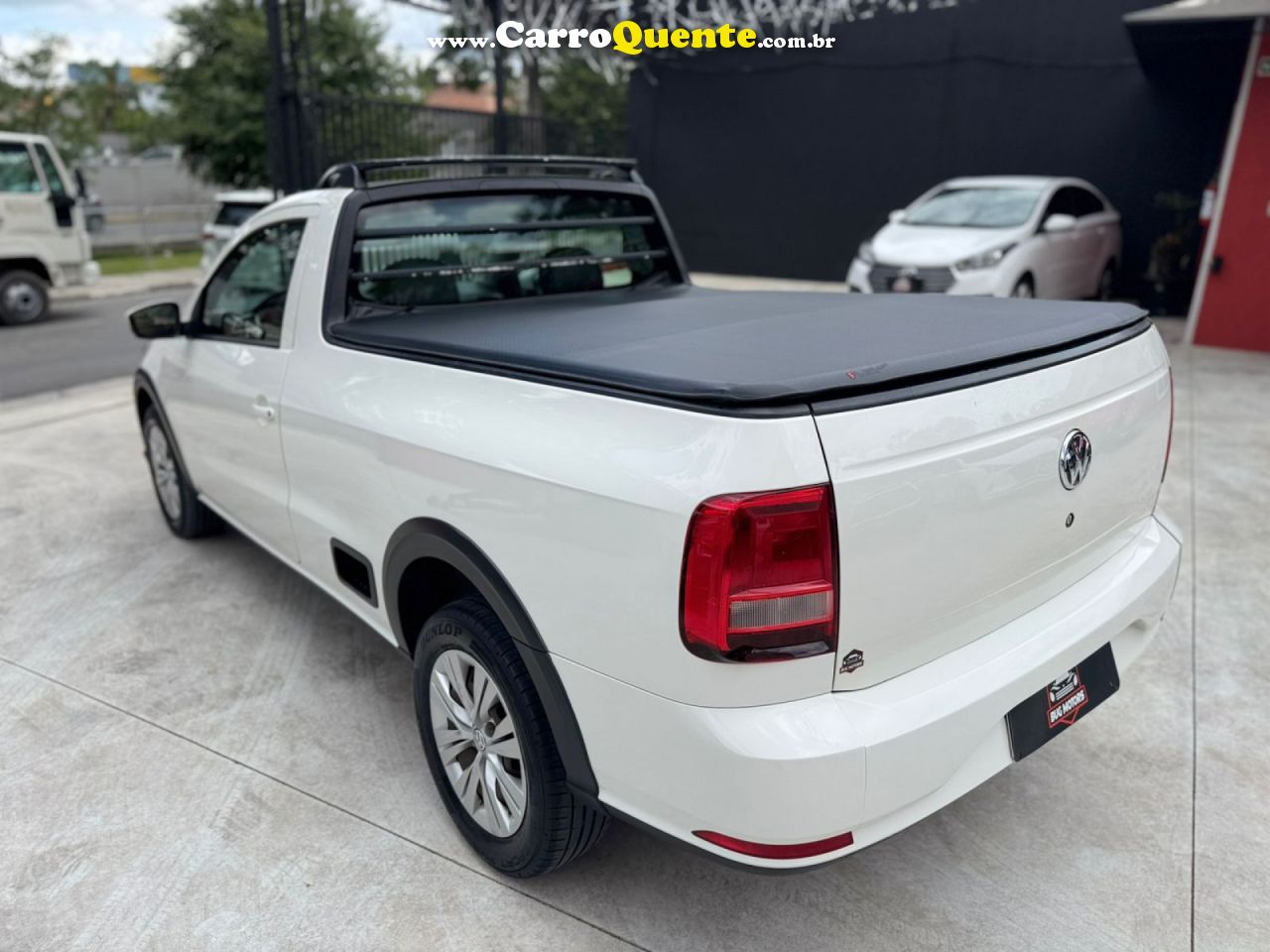 VOLKSWAGEN   SAVEIRO TRENDLINE 1.6 T.FLEX 8V   BRANCO 2019 1.6 GASOLINA - Loja