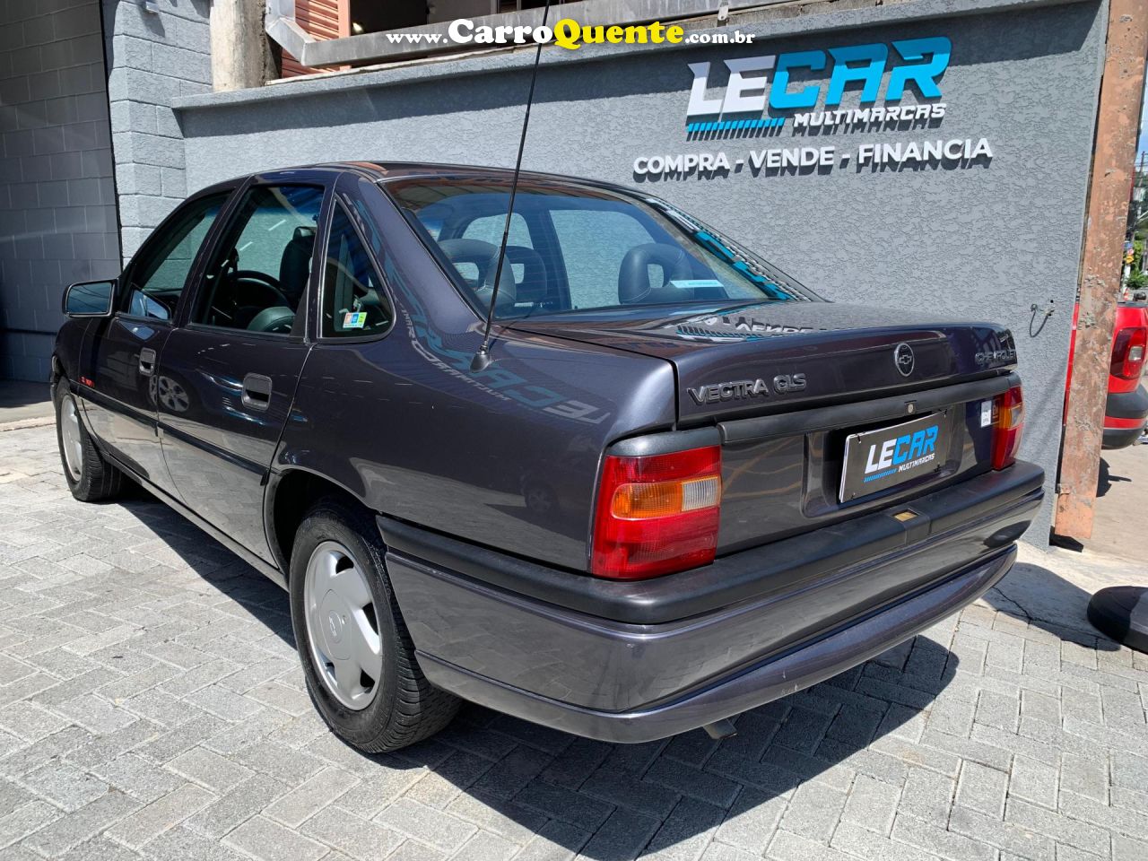 CHEVROLET   VECTRA GLSEXPRES.2.2 2.0 E 2.0 CD 8V   CINZA 1994 2.0 GASOLINA - Loja