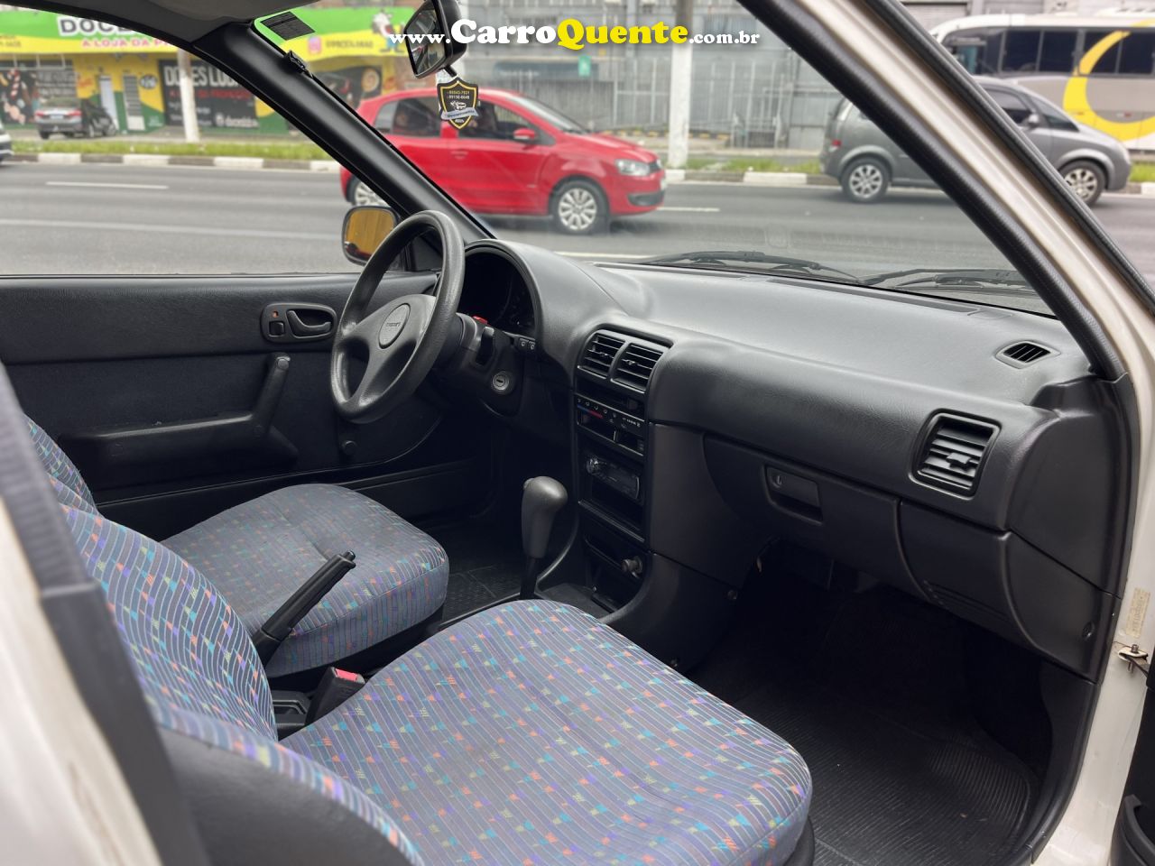 SUZUKI   SWIFT HATCH 1.0 3P E 5P   BRANCO 1998 1.0 GASOLINA - Loja