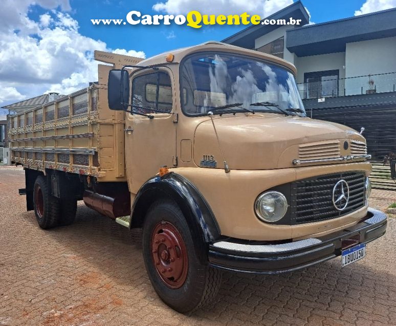 Mercedes-Benz 1113 L-1113 4x2 Graneleiro - Loja