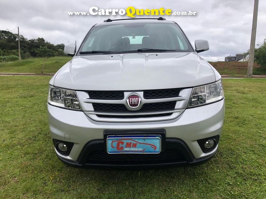 Fiat FREEMONT 2.4 PRECISION 16V GASOLINA 4P AUTOMÁTICO - Loja