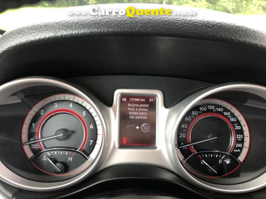 Fiat FREEMONT 2.4 PRECISION 16V GASOLINA 4P AUTOMÁTICO - Loja