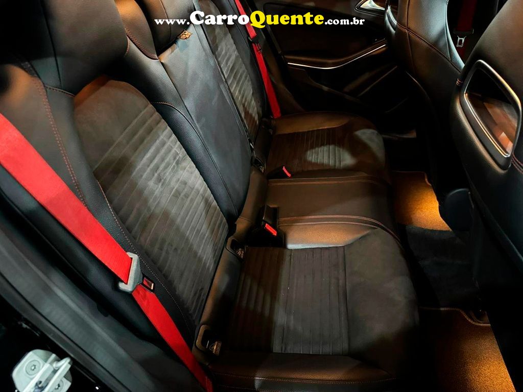 MERCEDES-BENZ A 250 2.0 SPORT TURBO 2014 - Loja