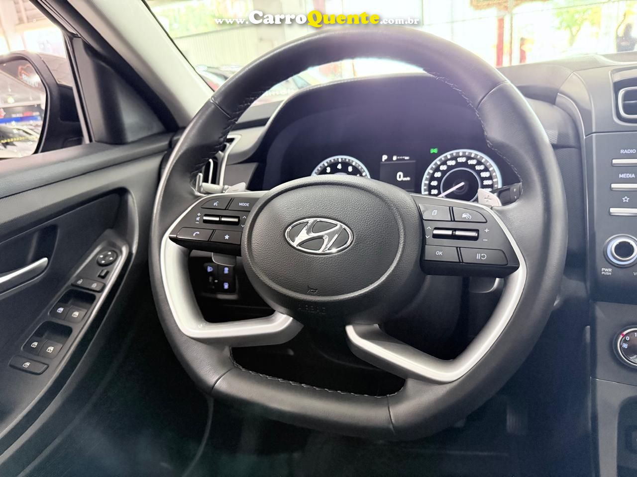 HYUNDAI CRETA 1.0 TGDI COMFORT PLUS 2025 - Loja