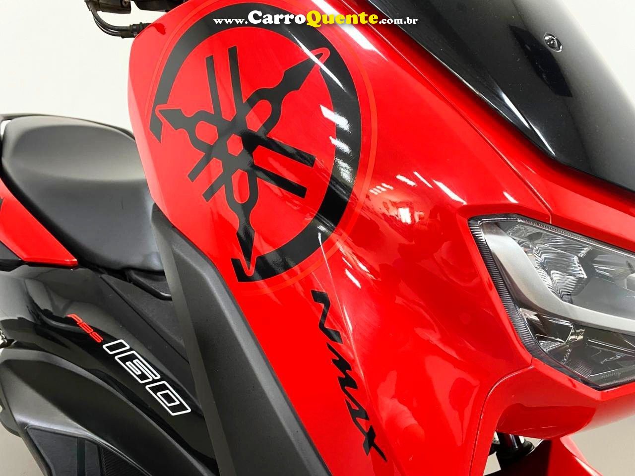 YAMAHA NMAX CONNECTED 160 ABS 2024 - Loja