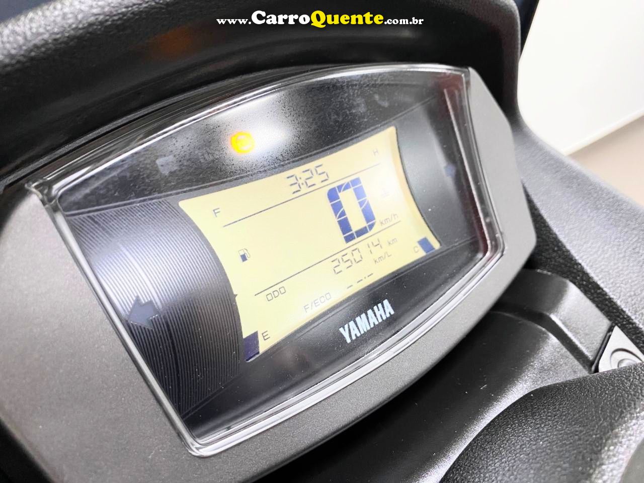 YAMAHA NMAX CONNECTED 160 ABS 2024 - Loja