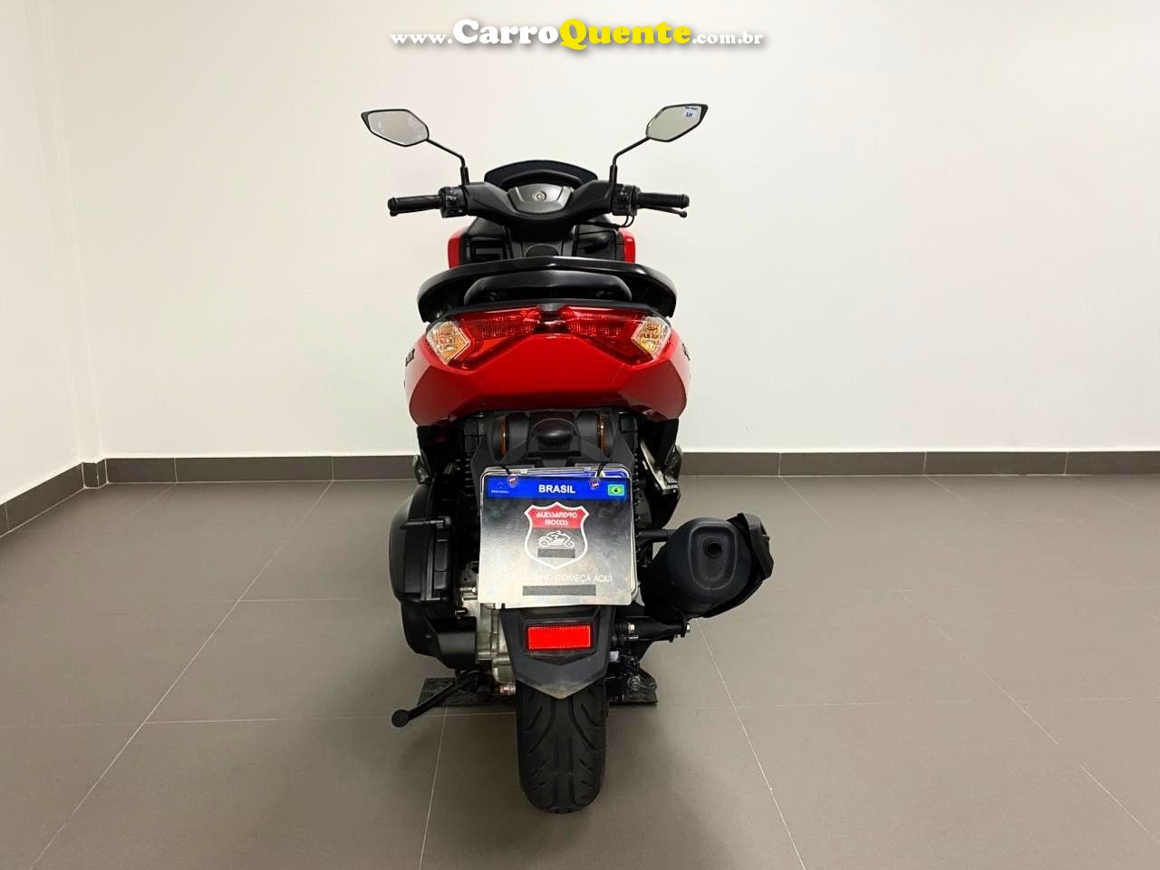 YAMAHA NMAX CONNECTED 160 ABS 2024 - Loja