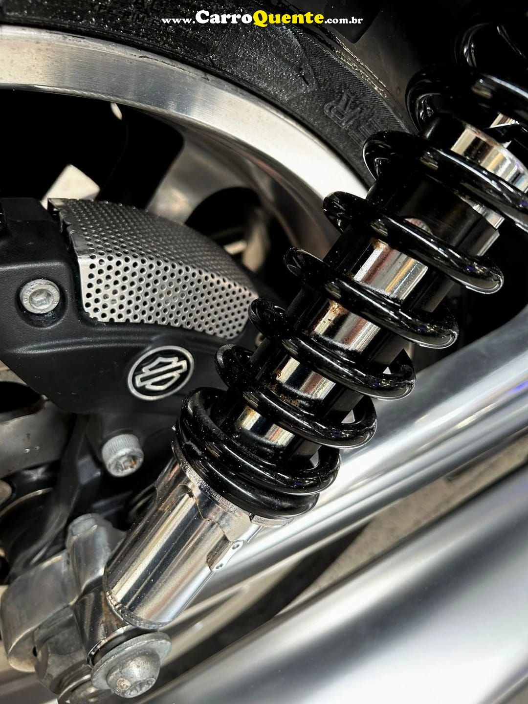 HARLEY-DAVIDSON V ROD MUSCLE 2015 - Loja