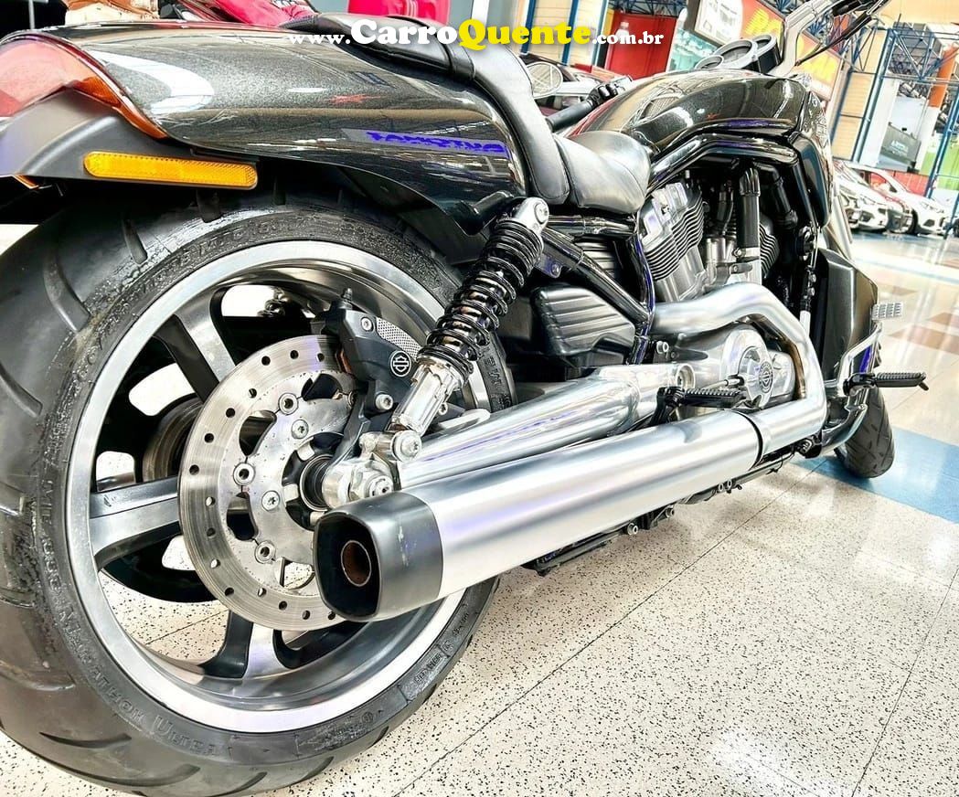HARLEY-DAVIDSON V ROD MUSCLE 2015 - Loja