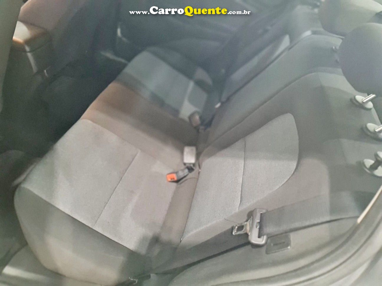 CHEVROLET ONIX 1.0 TURBO PLUS 2022 - Loja