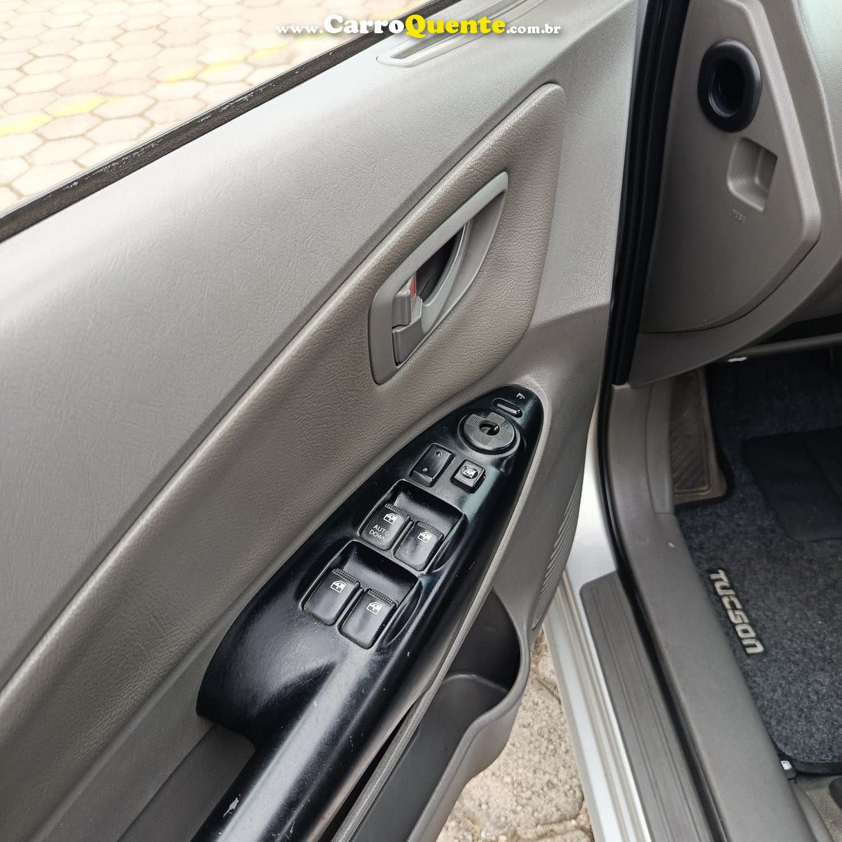 HYUNDAI TUCSON 2.0 MPFI GLS 16V 143CV 2WD 2016 - Loja