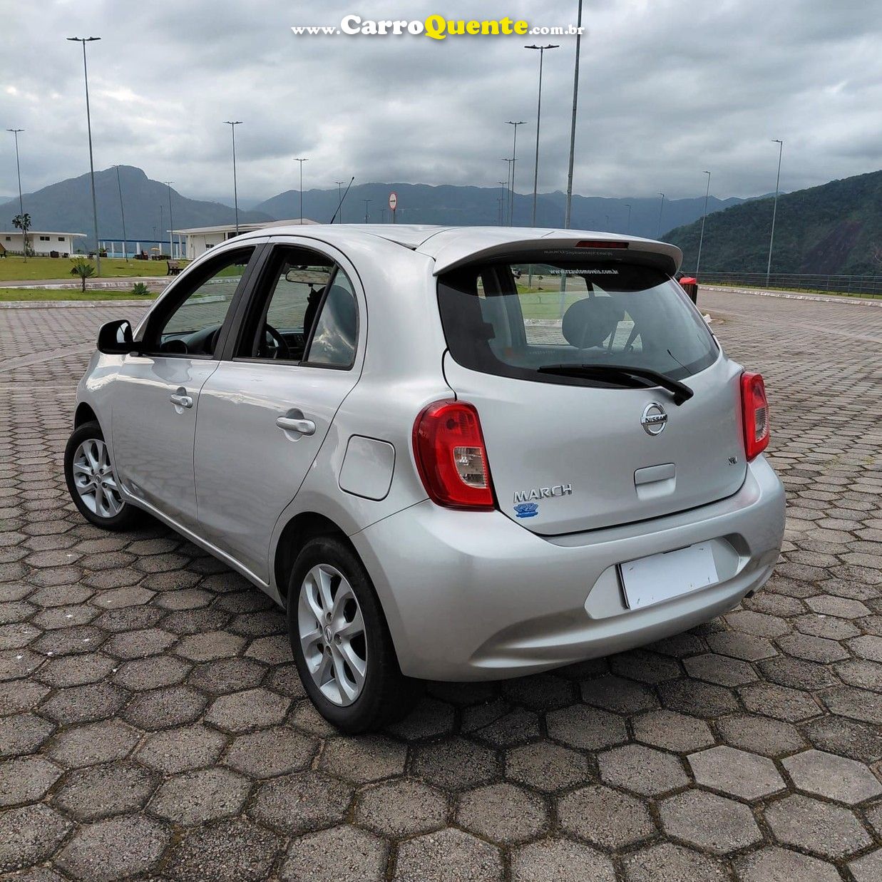 NISSAN MARCH 1.0 S 12V 2018 - Loja