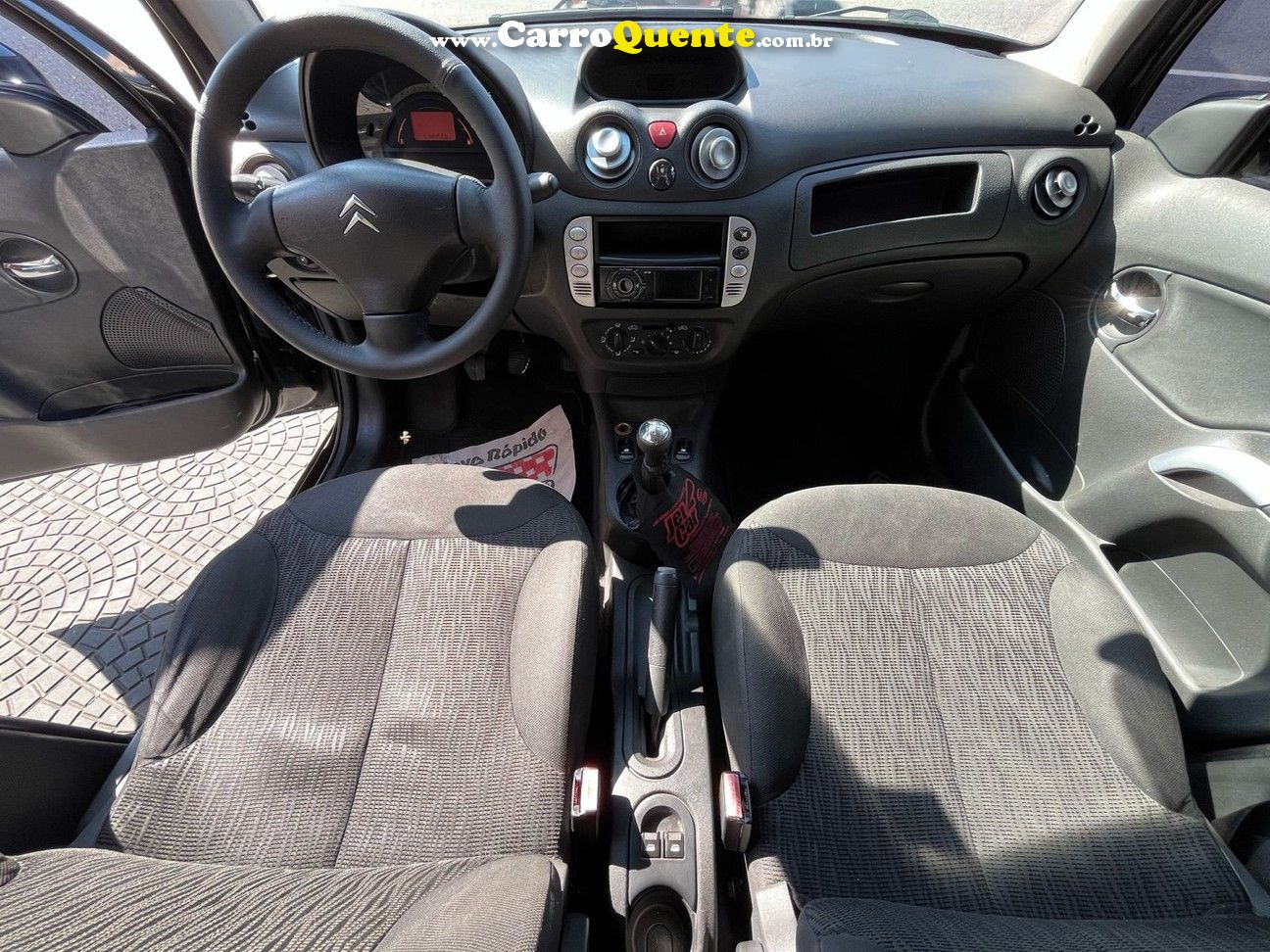 CITROEN C3 1.4 I GLX 8V 2012 - Loja
