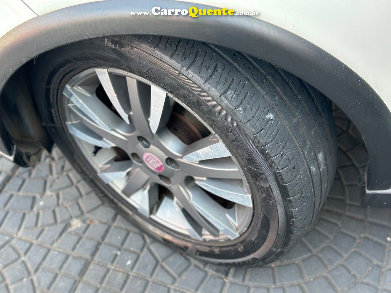 FIAT PALIO 1.6 MPI SPORTING 16V 2013 - Loja