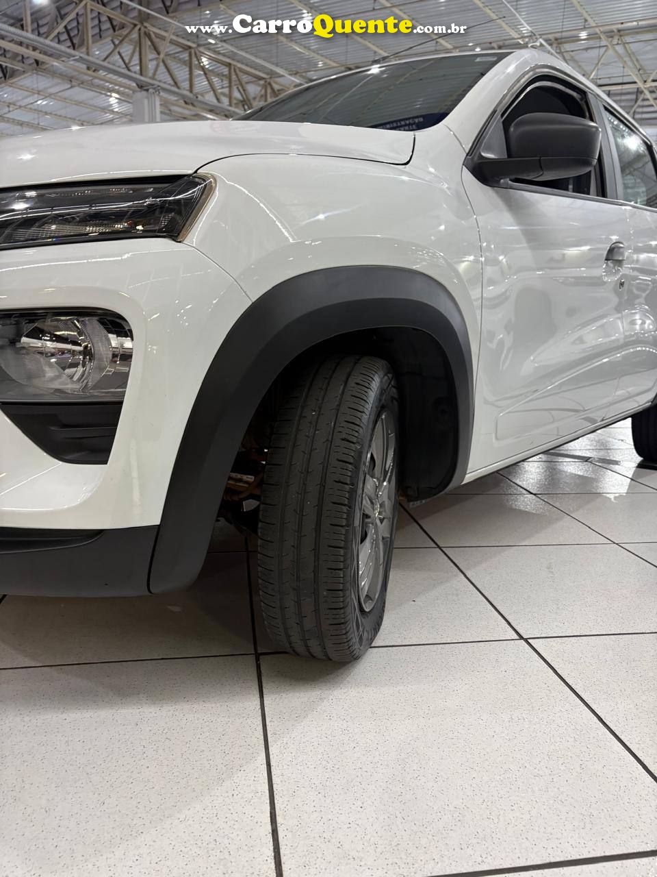RENAULT KWID 1.0 12V SCE ZEN 2024 - Loja
