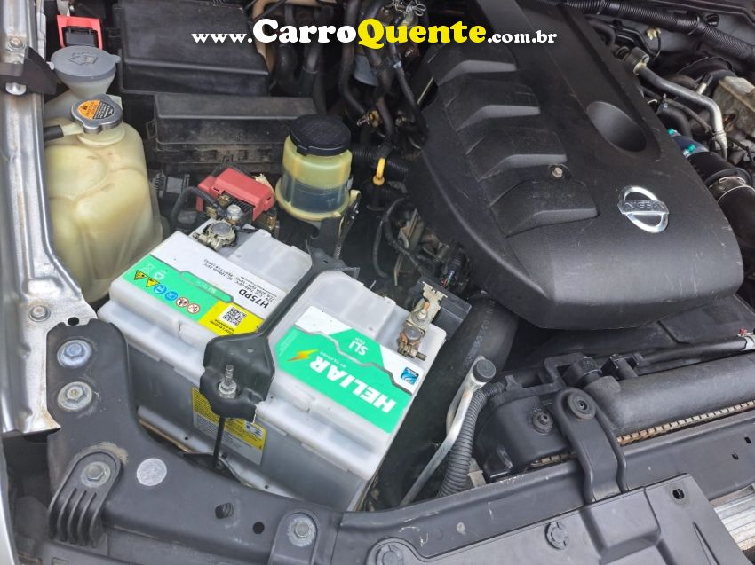 Nissan FRONTIER 2.5 SL 4X4 CD TURBO ELETRONIC DIESEL 4P AUTOMÁTICO - Loja