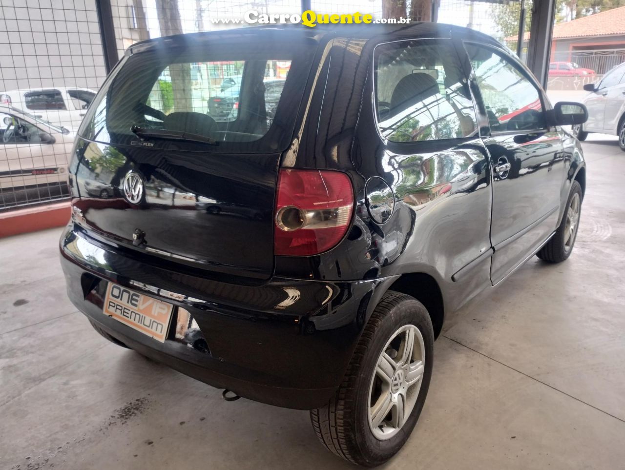 VOLKSWAGEN   FOX CITY 1.0MI 1.0MI TOTAL FLEX 8V 3P   PRETO 2009 1.0 FLEX - Loja