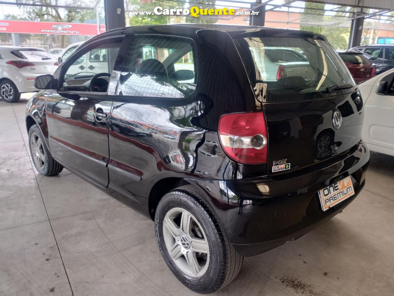 VOLKSWAGEN   FOX CITY 1.0MI 1.0MI TOTAL FLEX 8V 3P   PRETO 2009 1.0 FLEX - Loja