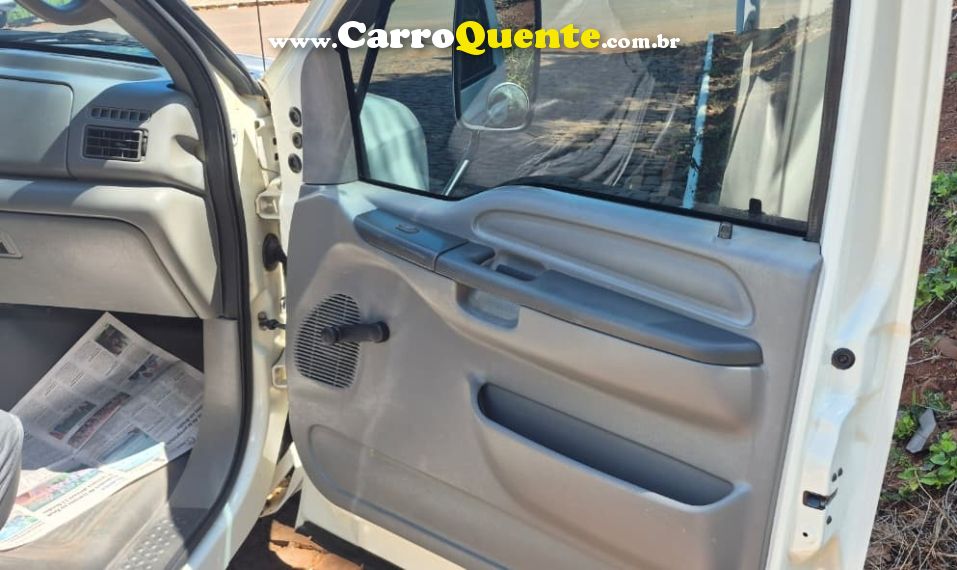 Ford F-350 3.9 TURBO INTERCOOLER DIESEL 2P MANUAL - Loja