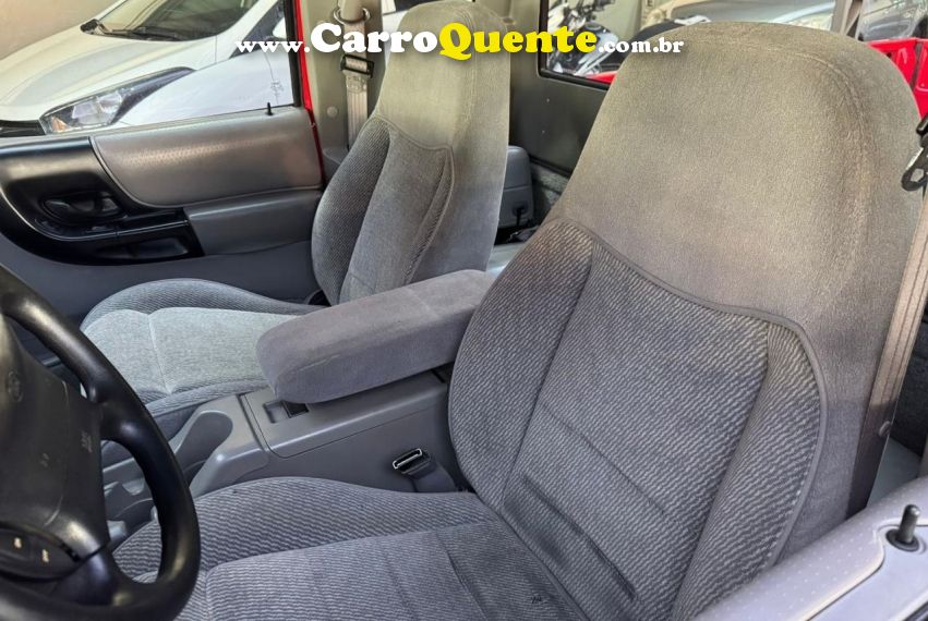 Ford RANGER 4.0 STX 4X2 CE V6 12V GASOLINA 2P MANUAL - Loja