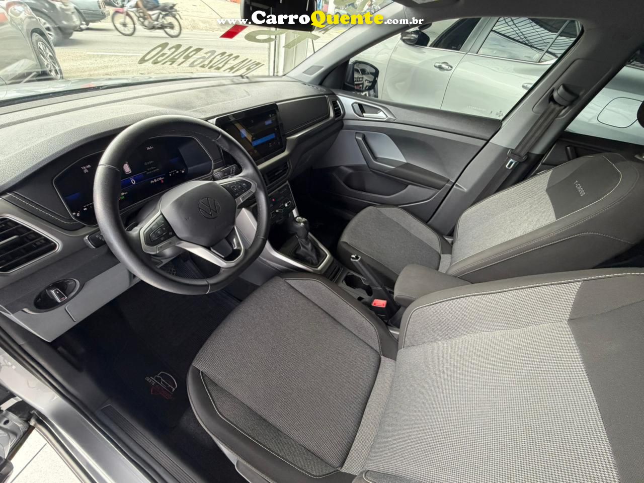 VOLKSWAGEN   T-CROSS 1.0 TSI FLEX 12V 5P AUT.   PRATA 2025 1.0 FLEX - Loja