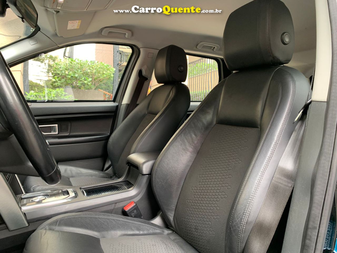 LAND ROVER   2.0 16V TD4 TURBO DIESEL SE   PRETO 2016 2.0 DIESEL - Loja