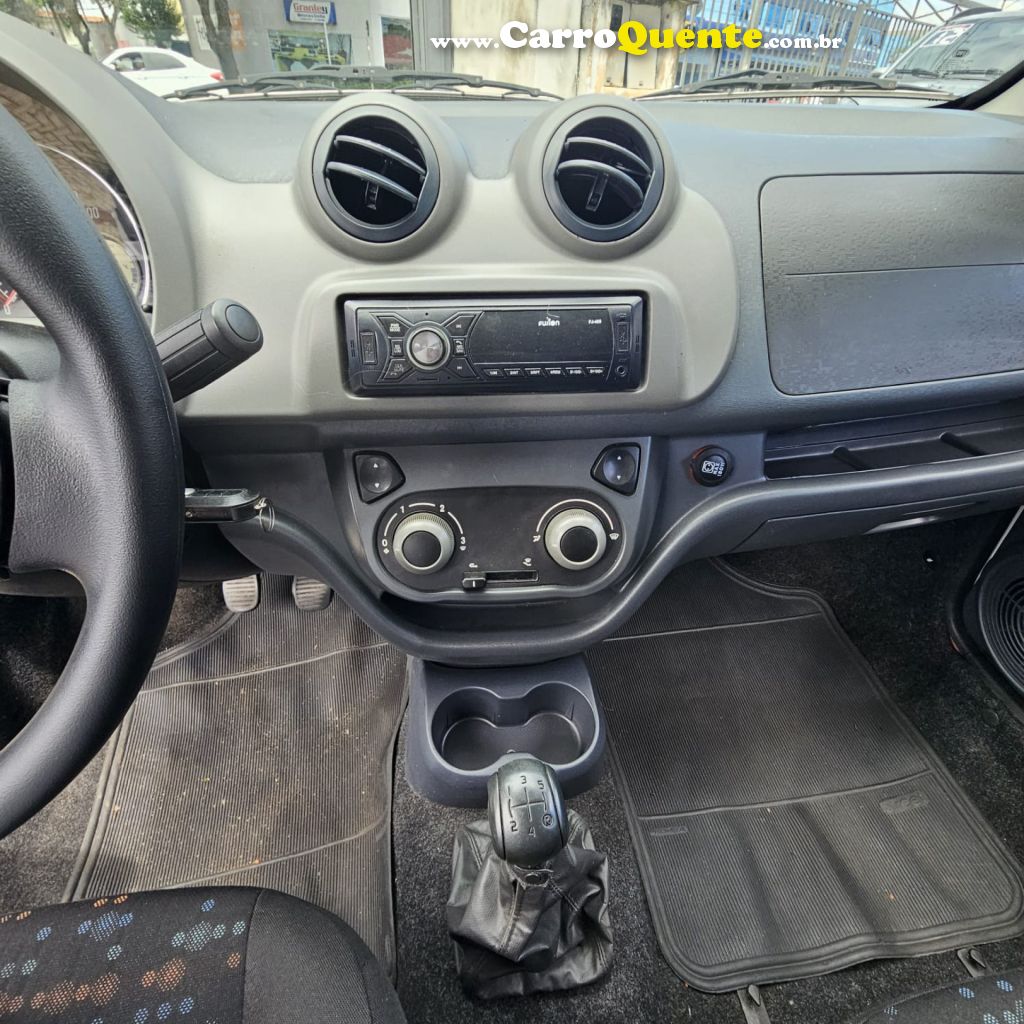 FIAT   UNO VIVACE CELEB. 1.0 EVO F. FLEX 8V 3P   BRANCO 2015 1.0 FLEX - Loja