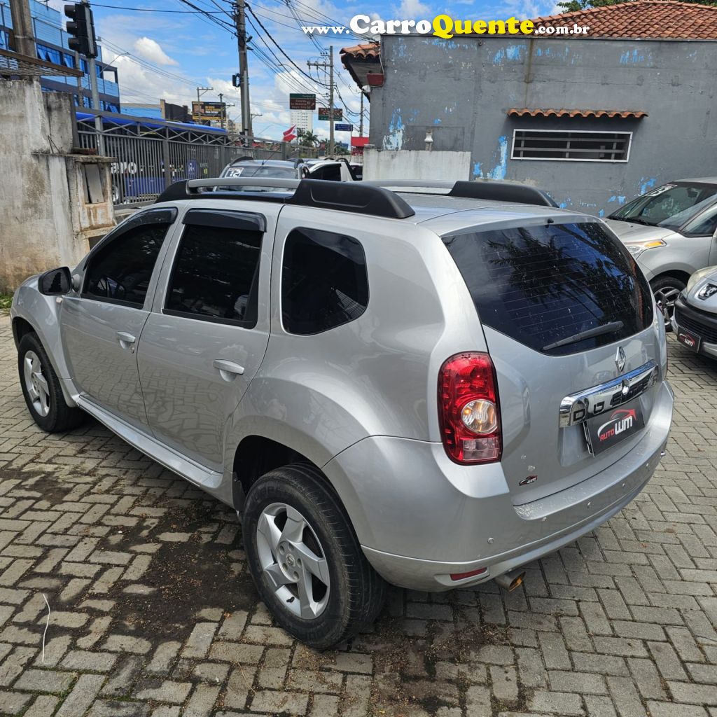RENAULT   DUSTER DYNAMIQUE 1.6 FLEX 16V MEC.   PRATA 2012 1.6 FLEX - Loja