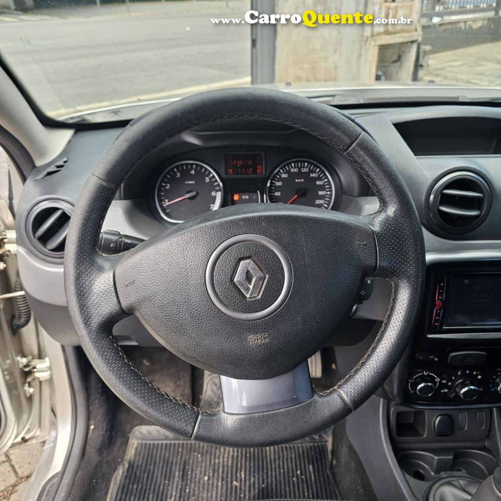RENAULT   DUSTER DYNAMIQUE 1.6 FLEX 16V MEC.   PRATA 2012 1.6 FLEX - Loja