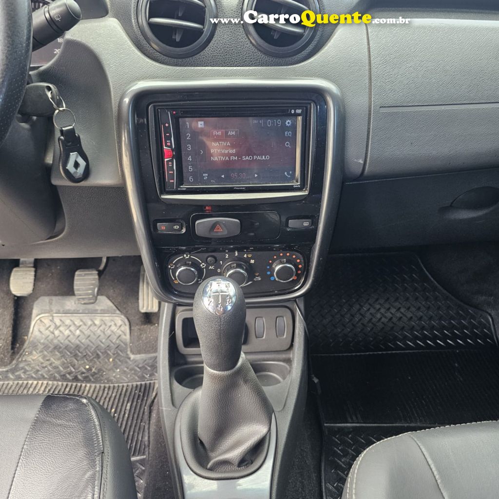 RENAULT   DUSTER DYNAMIQUE 1.6 FLEX 16V MEC.   PRATA 2012 1.6 FLEX - Loja