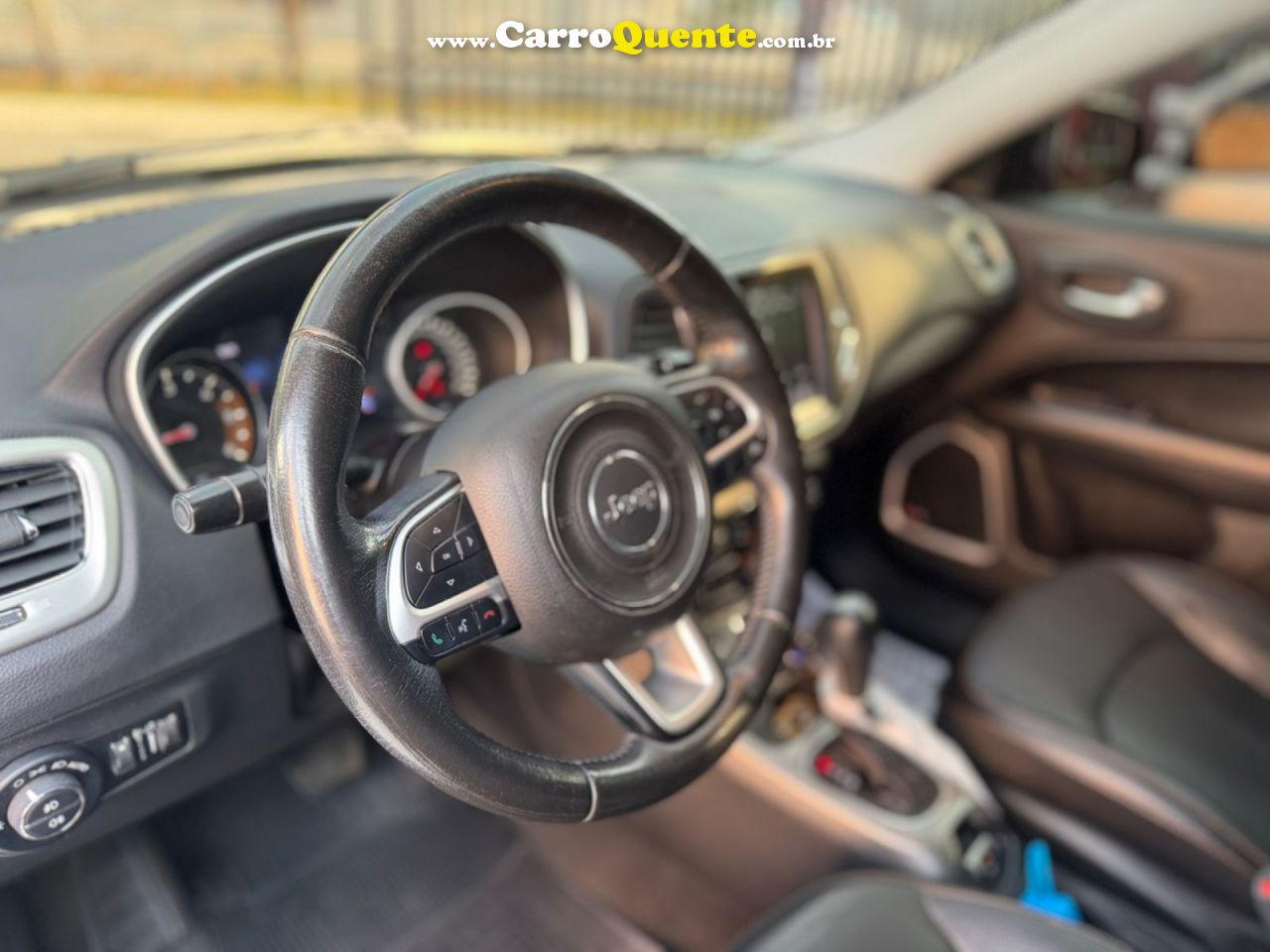 JEEP   COMPASS LONGITUDE 2.0 4X4 DIES. 16V AUT.   PRETO 2020 2.0 DIESEL - Loja