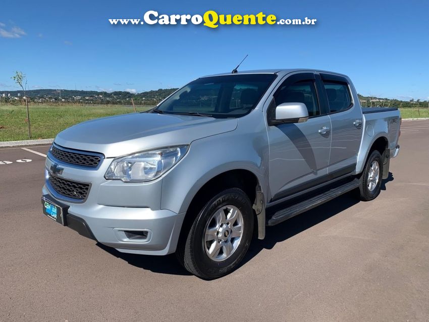 Chevrolet S10 2.8 LT 4X4 CD 16V TURBO DIESEL 4P MANUAL - Loja