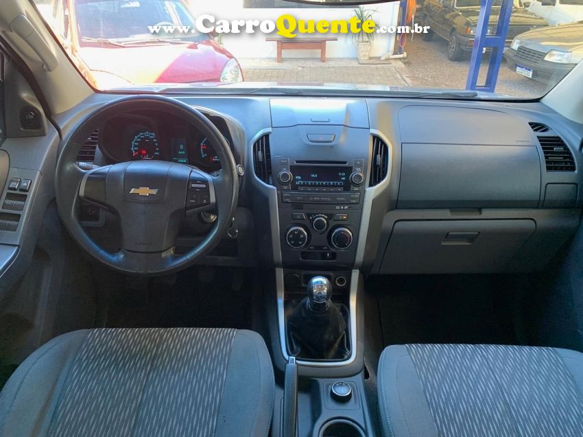 Chevrolet S10 2.8 LT 4X4 CD 16V TURBO DIESEL 4P MANUAL - Loja