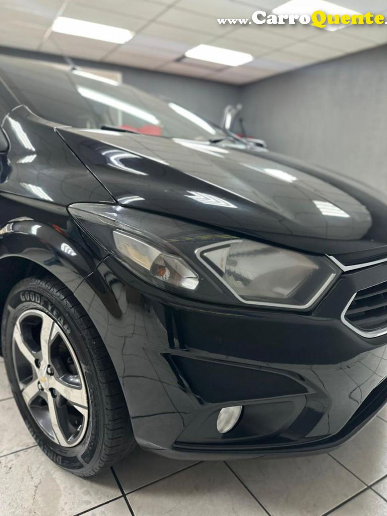 CHEVROLET   ONIX HATCH LTZ 1.4 8V FLEXPOWER 5P MEC.   PRETO 2018 1.4 FLEX - Loja
