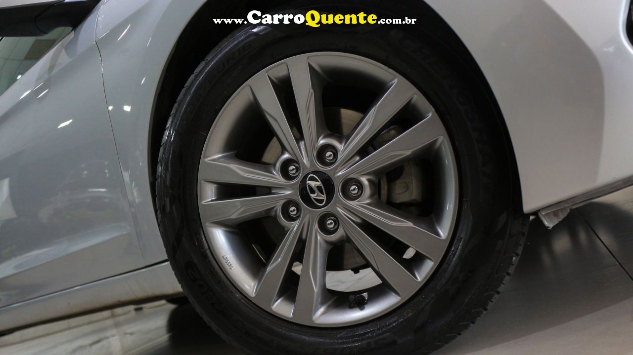 HYUNDAI   ELANTRA 2.0 16V FLEX AUT.   PRATA 2018 2.0 FLEX - Loja