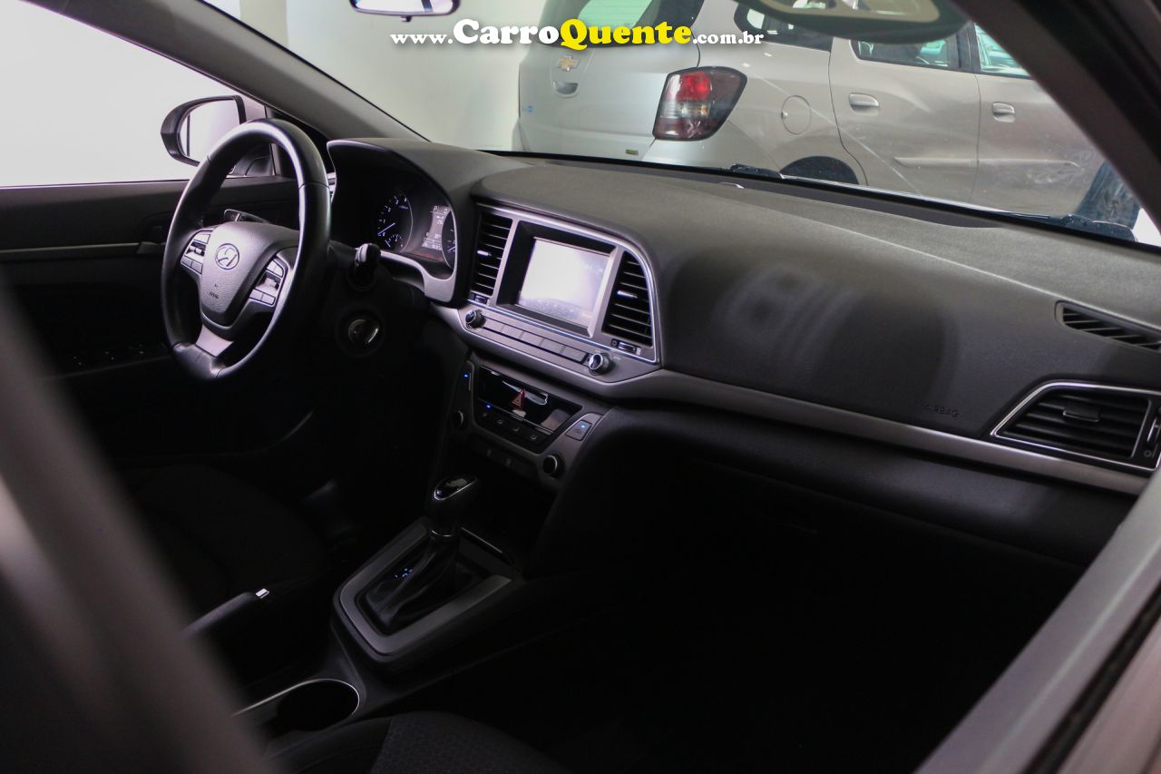 HYUNDAI   ELANTRA 2.0 16V FLEX AUT.   PRATA 2018 2.0 FLEX - Loja